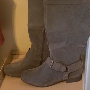 RUff hewn women’s boots new never worn